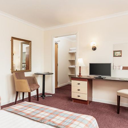 Highlander Hotel 'A Bespoke Hotel' Newtonmore Kültér fotó