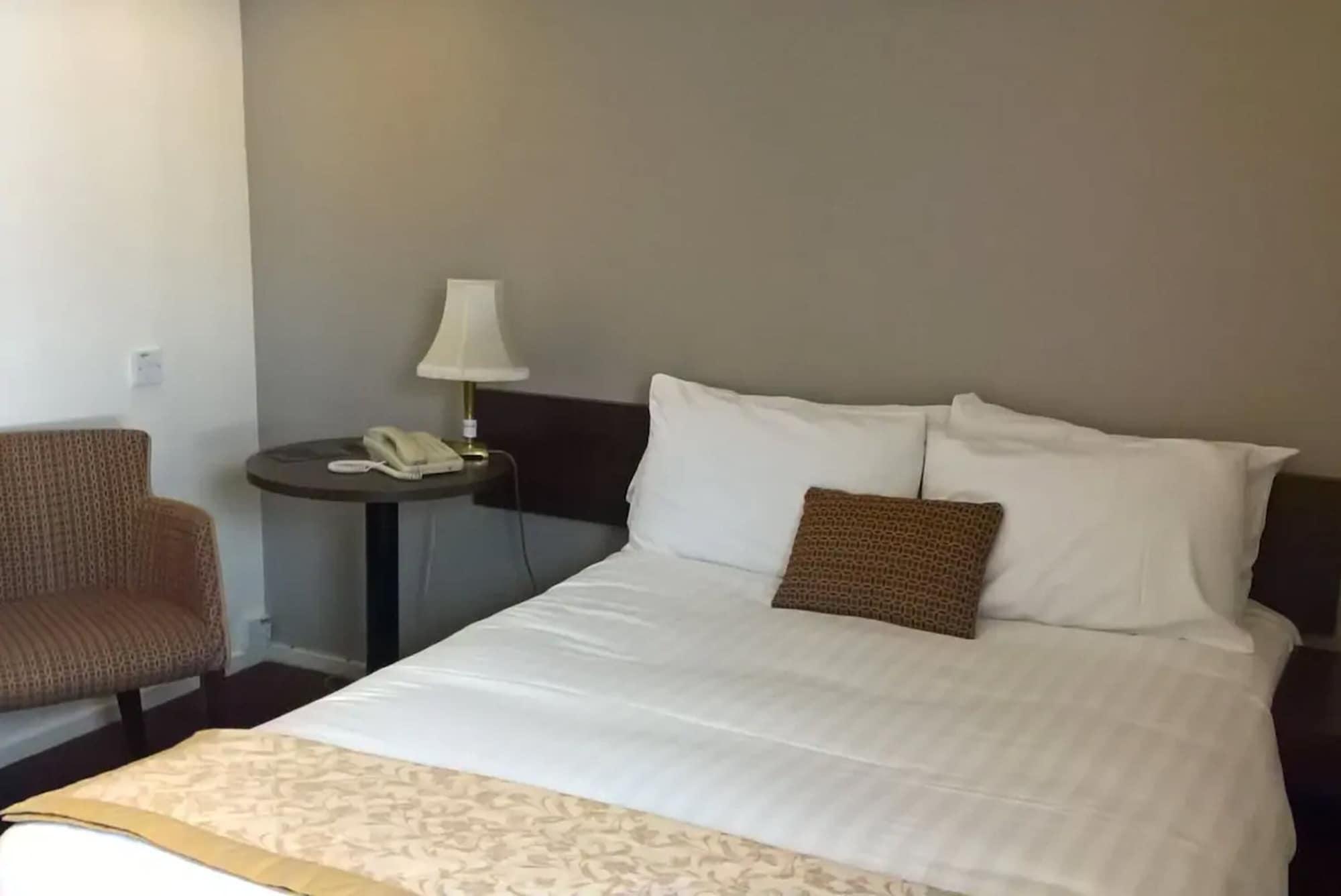 Highlander Hotel 'A Bespoke Hotel' Newtonmore Kültér fotó