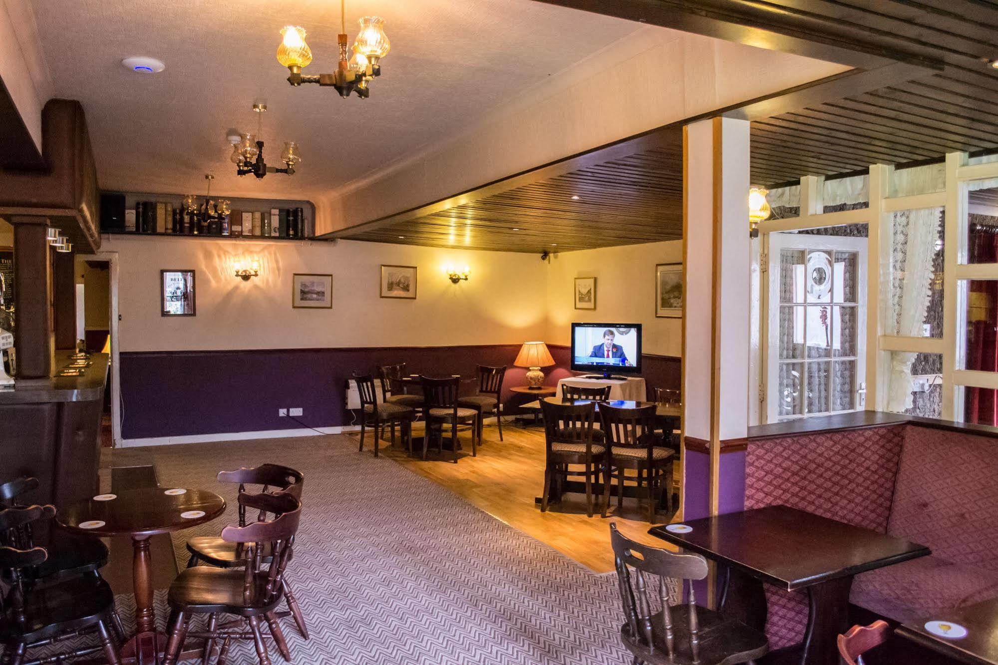 Highlander Hotel 'A Bespoke Hotel' Newtonmore Kültér fotó